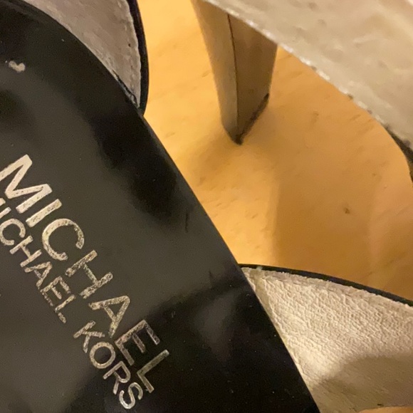 Michael Kors Shoes - Picture 5 of 8